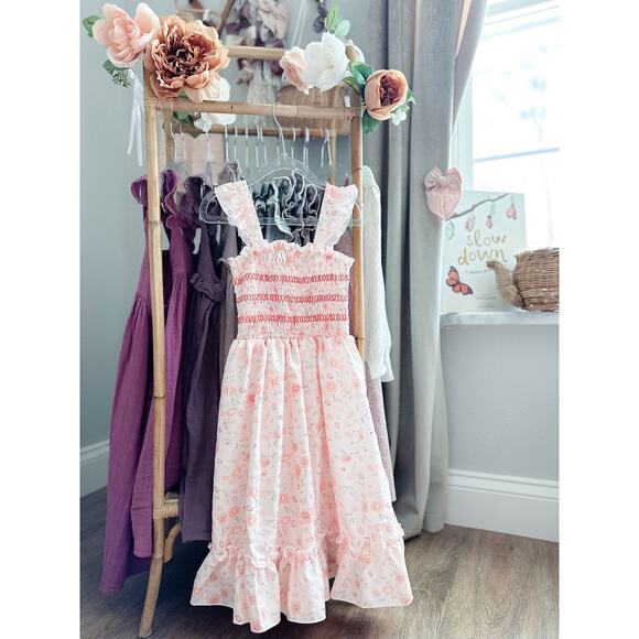 New Floaty Blooming Floral Smocked Flowy Twirl Maxi Dress 7/8 - Picture 1 of 4